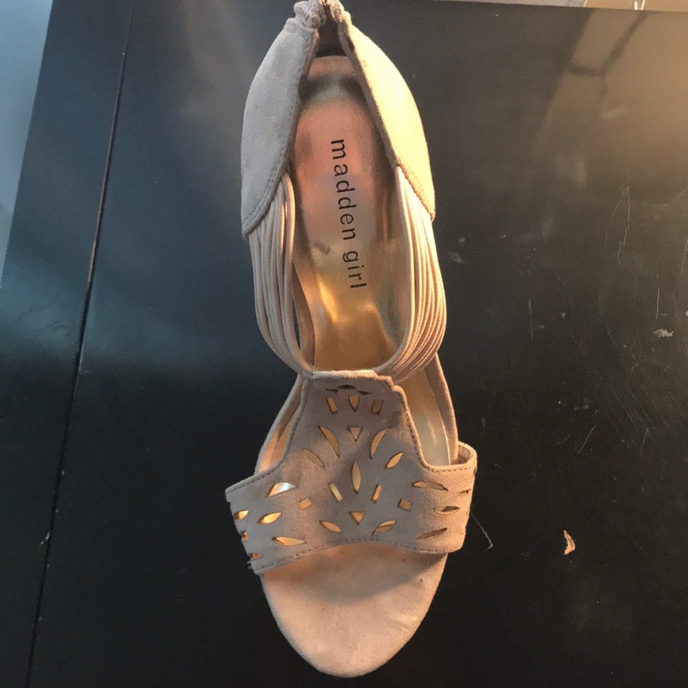 Pretty Platforms - Picture 3 of 4
